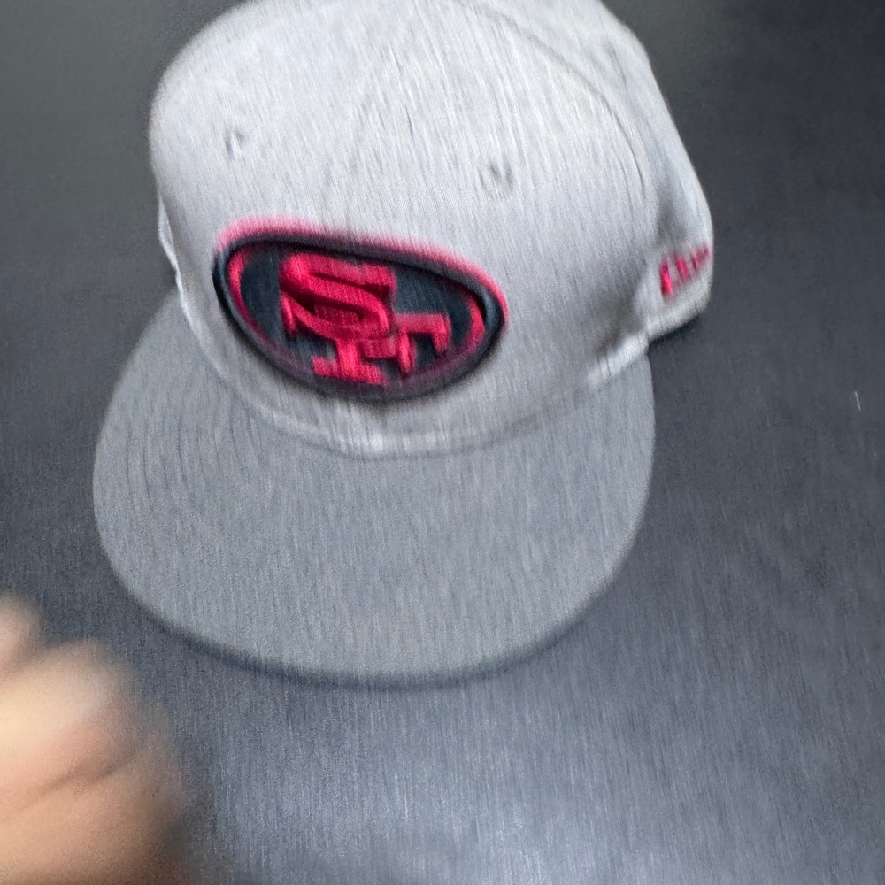 New Era SF 49ers Hat Mens 7 1/2 Grey Solid NFL 59FIFTY Fitted Flat Brim Cap
